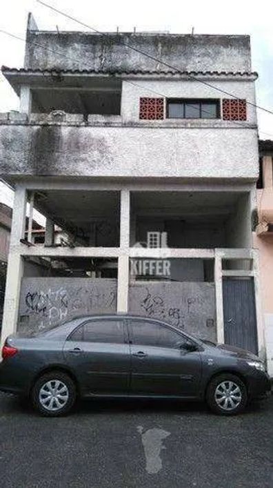 Casa com 4 quartos à venda, 180 m² por R$ 430.000 - Neves - São Gonçalo/RJ