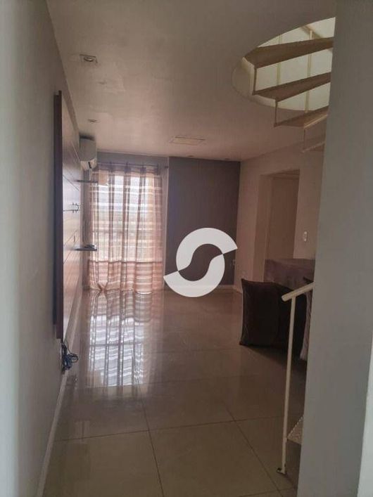 Cobertura à venda, 110 m² por R$ 450.000,00 - Barro Vermelho - São Gonçalo/RJ