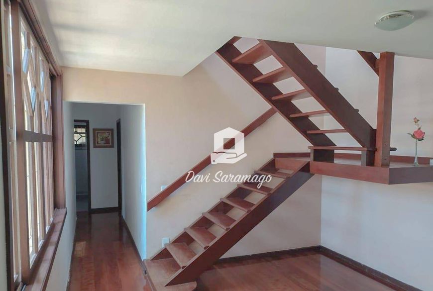 Casa à venda, 455 m² por R$ 525.000,00 - Rio do Ouro - São Gonçalo/RJ
