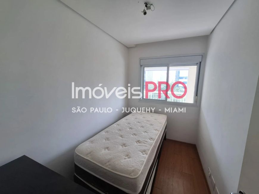 Lindo apartamento em condominio clube pertinho da Berrini.