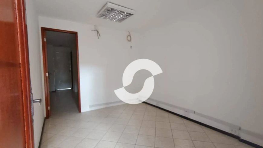 OPORTUNIDADE!! Loja à venda, 30 m² por R$ 90.000 - No coração de São Gonçalo!!; Centro - São Gonçalo