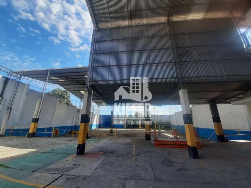 Galpão para alugar, 2800 m² por R$ 10.000,00/mês - Laranjal - São Gonçalo/RJ