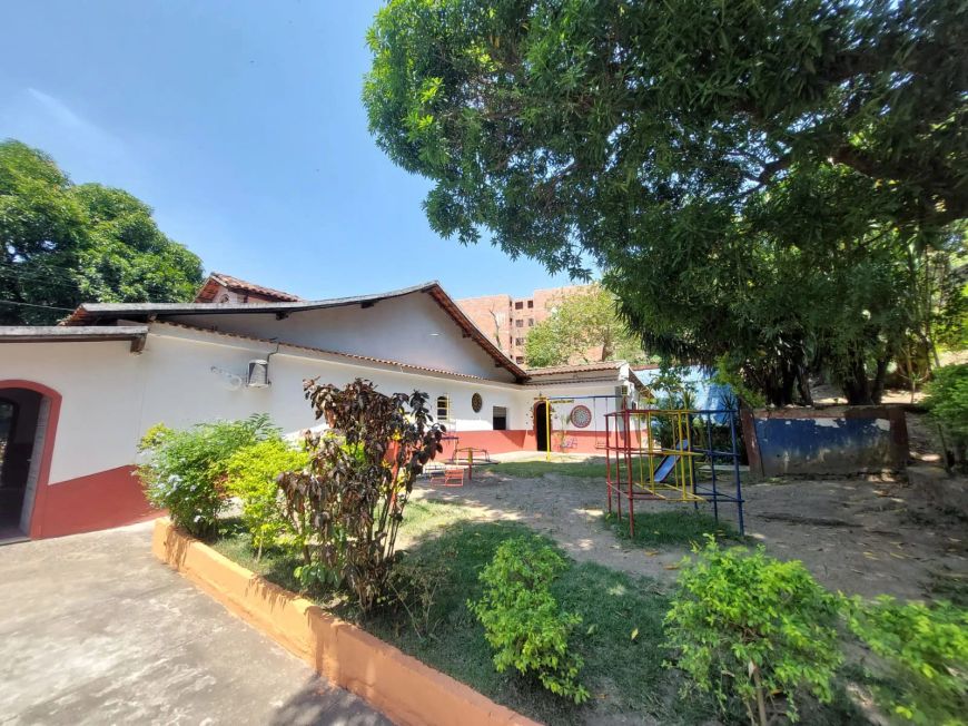 Ótima área com 2.454 m², bairro Mutondo, São Gonçalo- Rio de Janeiro