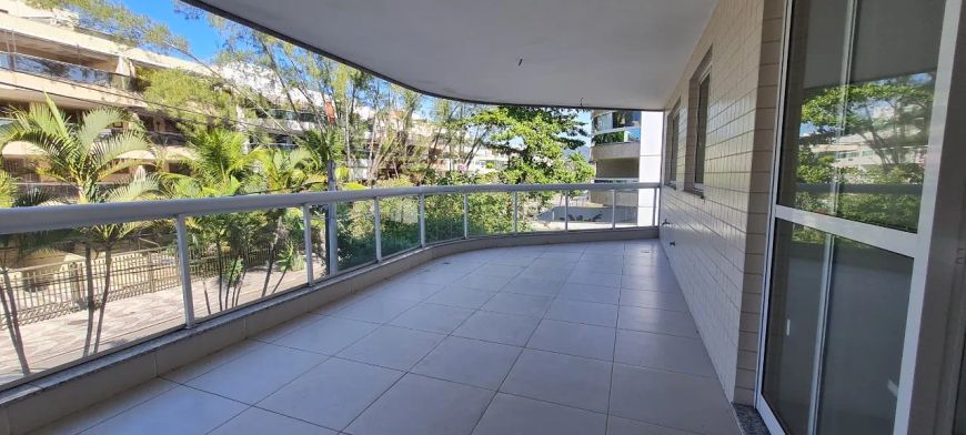 Apartamento de 109m² com 1 Suíte no Almirante Ary Rongel
