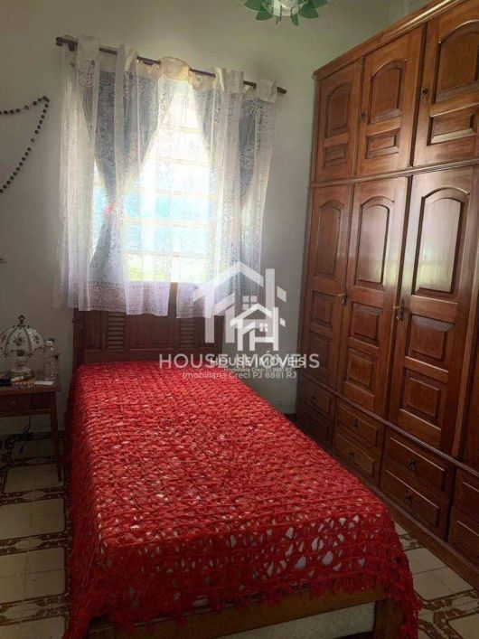 Casa com 3 dormitórios à venda, 240 m² por R$ 330.000,00 - Barro Vermelho - São Gonçalo/RJ