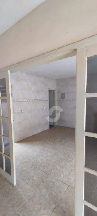 Casa à venda, 120 m² por R$ 290.000,01 - Parada 40 - São Gonçalo/RJ