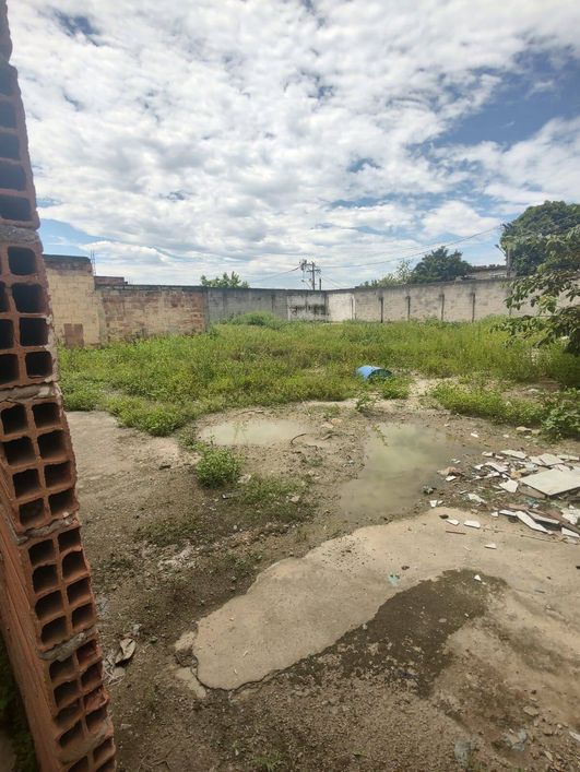 2 terrenos no Catarina novo, colados na RJ 104