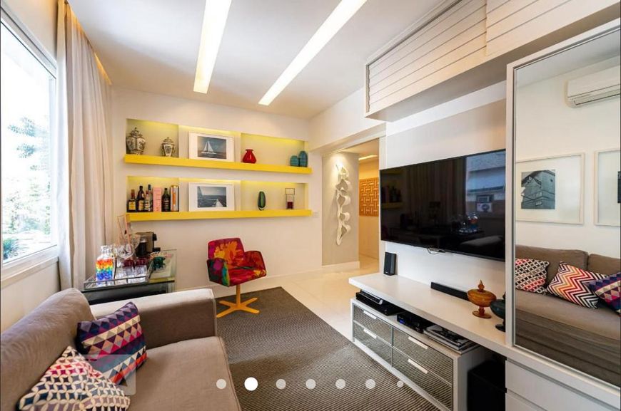 Lagoa - 2quartos(1suíte) + dependência completa - 94 metros - Decoradíssimo !!