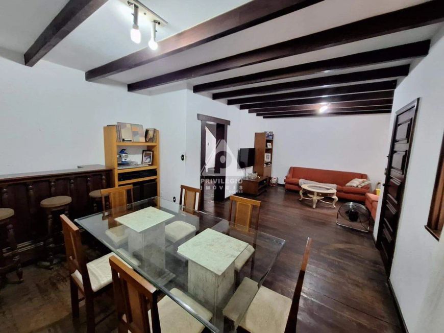 Excelente casa para fins comerciais ou residenciais, coração da Freguesia, 306m², 5 quartos - 5 vaga