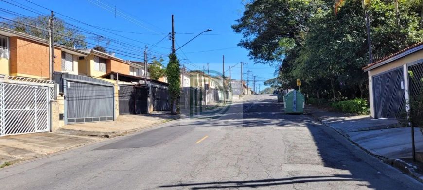 Oportunidade! Terreno de 924 m², com projeto para prédio