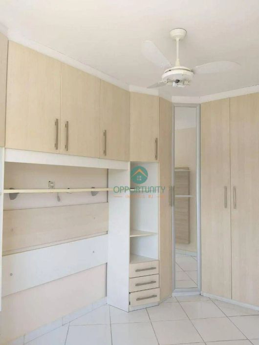 Apartamento com 2 dormitórios à venda, 64 m² por R$ 250.000 - Barro Vermelho - São Gonçalo/RJ