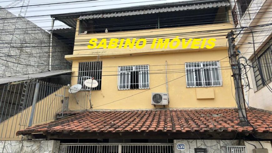 Sobrado 3 Qts/2 banh/Terraço - Porto Novo - Confira.
