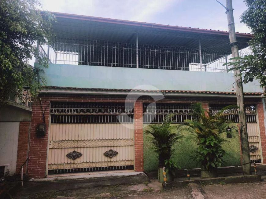 Ampla Casa no Barro Vermelho
