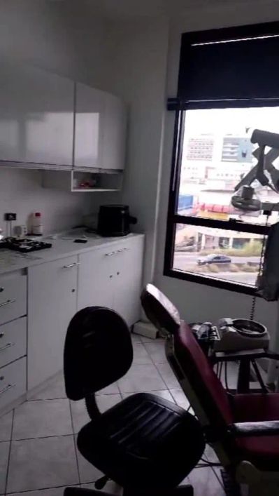 Ótima Sala Comercial, localizada no centro de Alcântara!