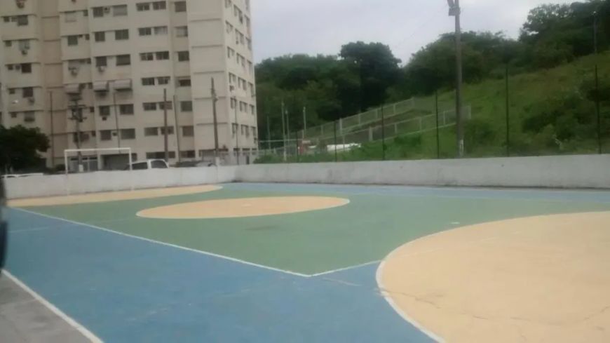 Colubandê - Apartamento 2 quartos/Prédio da Marinha.