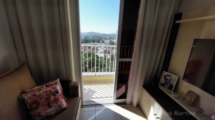 Oportunidade! Apto 3 quartos, suíte, varanda, no Gran Village. Bom preço. Cód: 0547