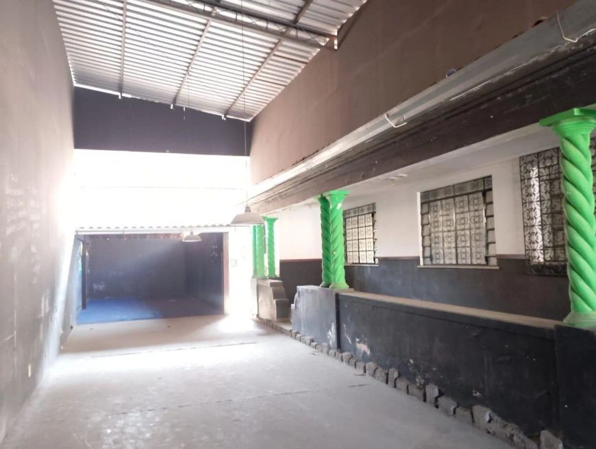 Rua da Caminhada Camarão Espaço Comercial 700 Metros