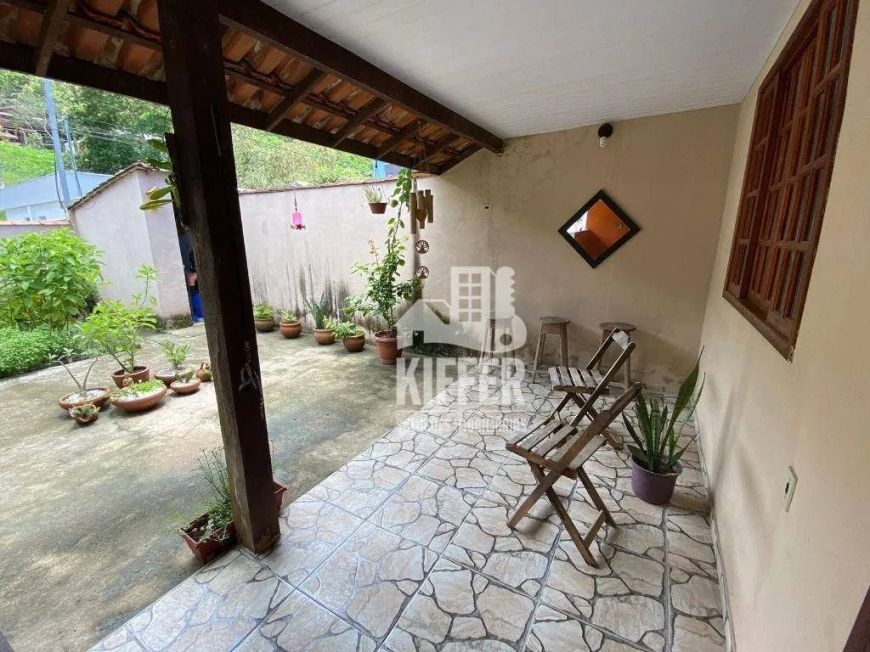 Casa com 3 dormitórios à venda, 125 m² por R$ 250.000,00 - Várzea das Moças - São Gonçalo/RJ