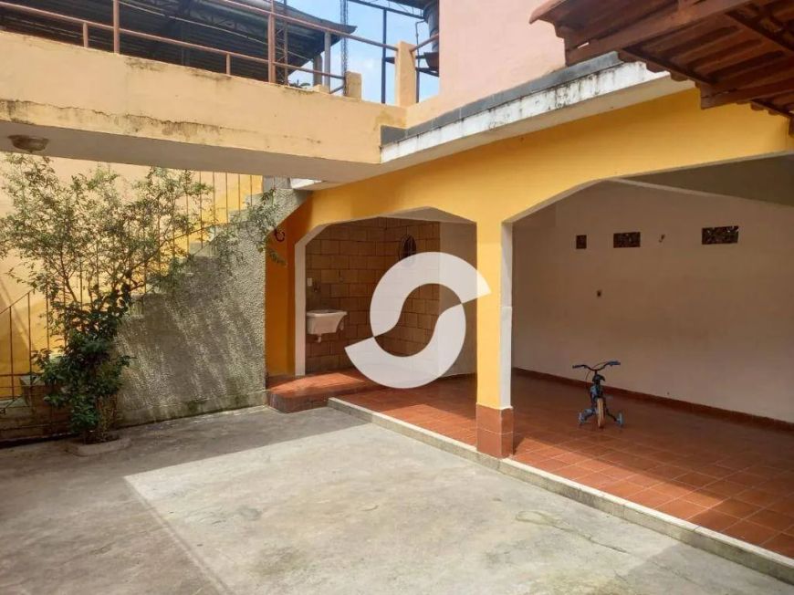 Casa à venda, 153 m² por R$ 280.000,00 - Porto Novo - São Gonçalo/RJ