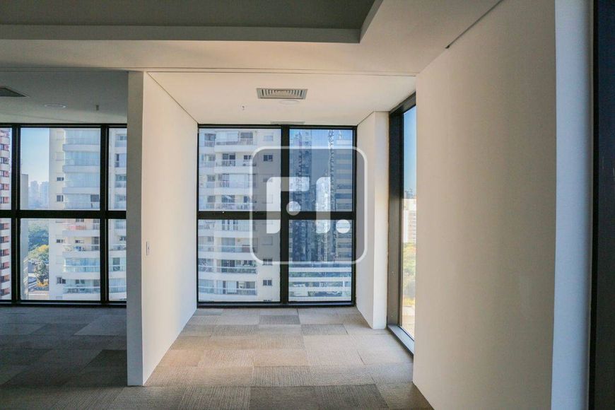 Escritório para aluguel possui 254 metros quadrados em Itaim Bibi - São Paulo - SP