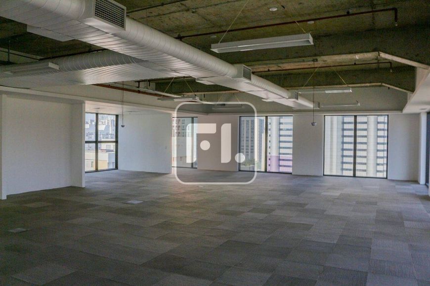 Escritório para aluguel possui 254 metros quadrados em Itaim Bibi - São Paulo - SP
