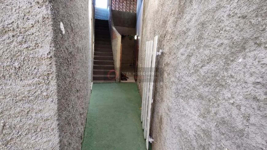 Casa à Venda em Jardim Alcântara