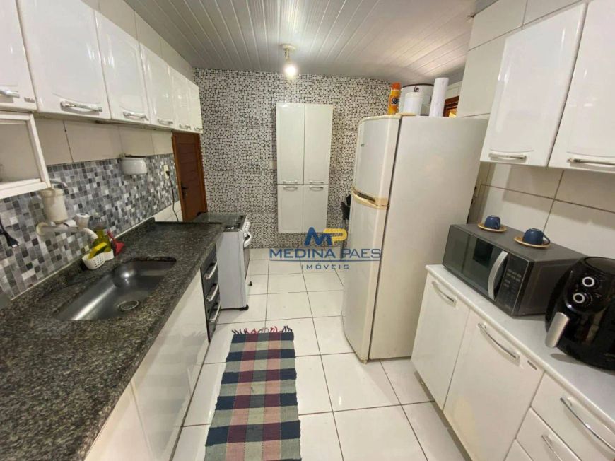 Casa com 3 dormitórios à venda por R$ 250.000,00 - Várzea das Moças - São Gonçalo/RJ