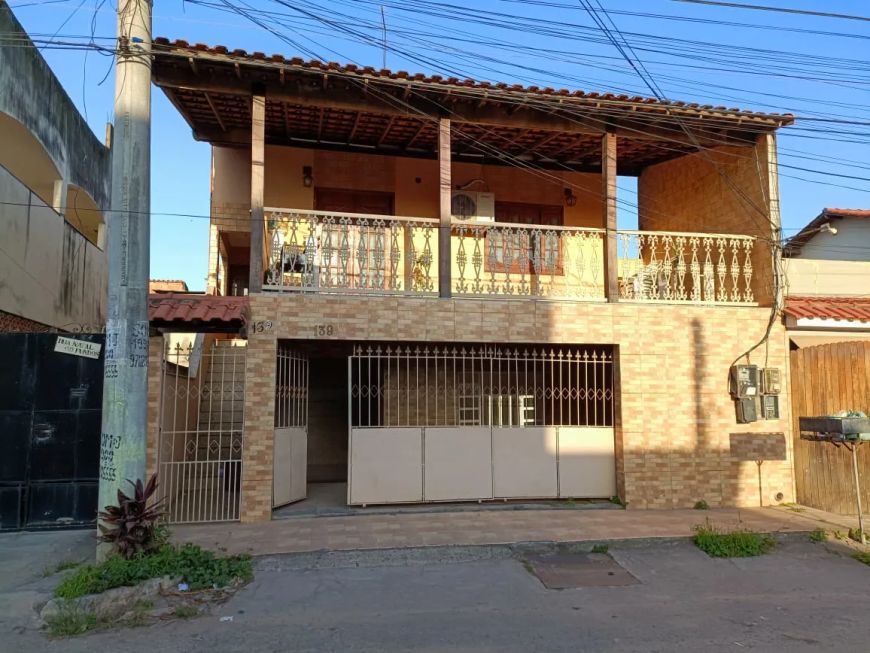 Sobrado venda 3 quartos c/ varanda - Porto da Pedra - São Gonçalo - RJ