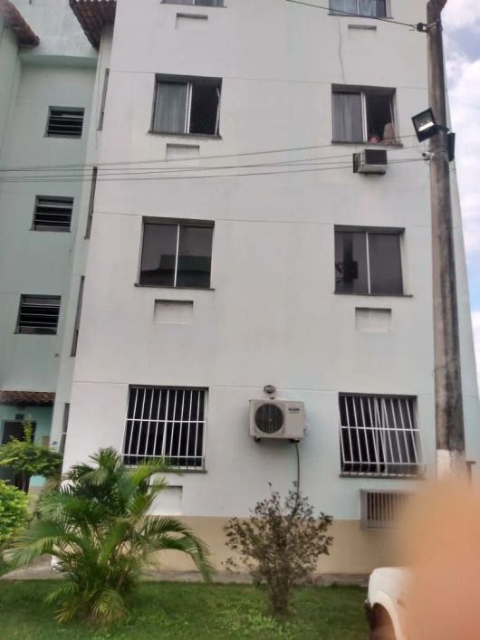 Apartamento com 2 dormitórios à venda, 50 m² por R$ 120.000,00 - Arsenal - São Gonçalo/RJ