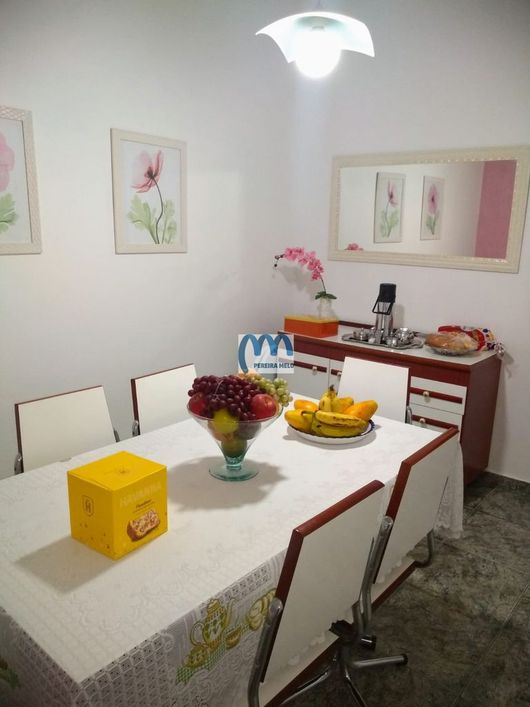 Casa com localização privilegiada na Parada 40 - SG.