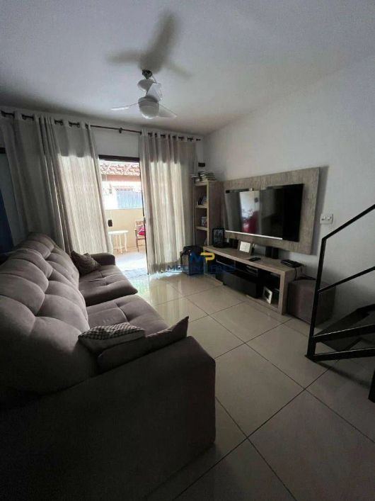 Casa com 3 dormitórios à venda, 132 m² por R$ 235.000,00 - Engenho Pequeno - São Gonçalo/RJ