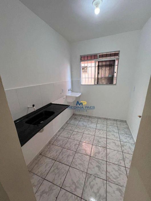 Apartamento com 2 dormitórios à venda, 50 m² por R$ 110.000,00 - Arsenal - São Gonçalo/RJ
