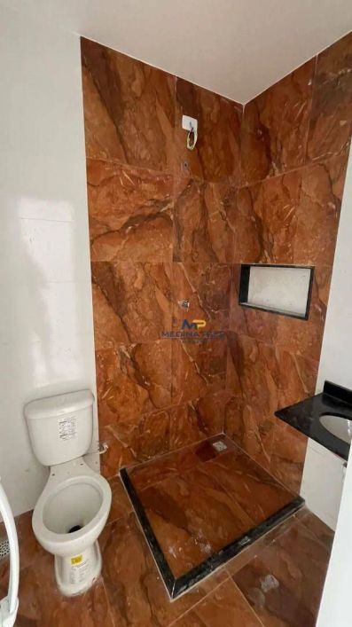 Casa com 2 dormitórios à venda por R$ 285.000,00 - Santa Catarina - São Gonçalo/RJ