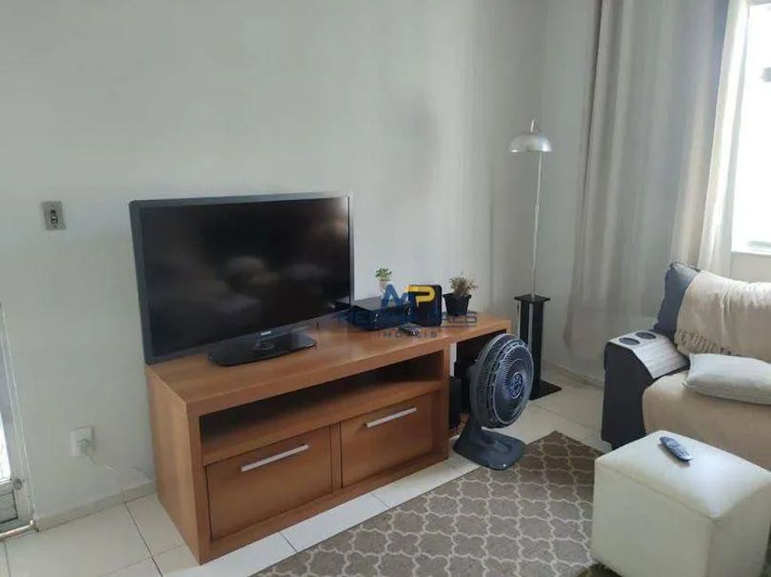 Casa com 3 dormitórios à venda, 250 m² por R$ 320.000,00 - Barro Vermelho - São Gonçalo/RJ