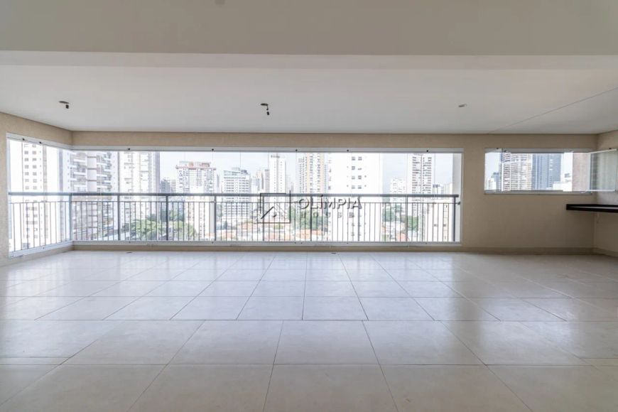 Venda Apartamento 4 Dormitórios - 213 m² Brooklin