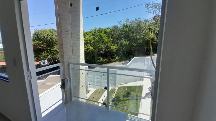 Casa Duplex Nova à Venda em Maria Paula – São Gonçalo/RJ
