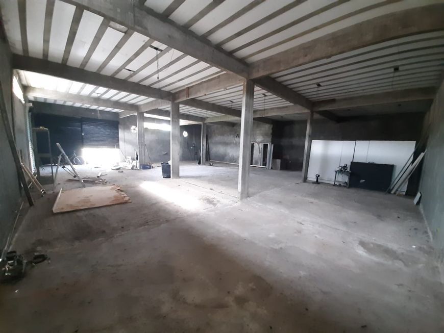 Galpão/Depósito/Armazém para aluguel tem 558 metros quadrados