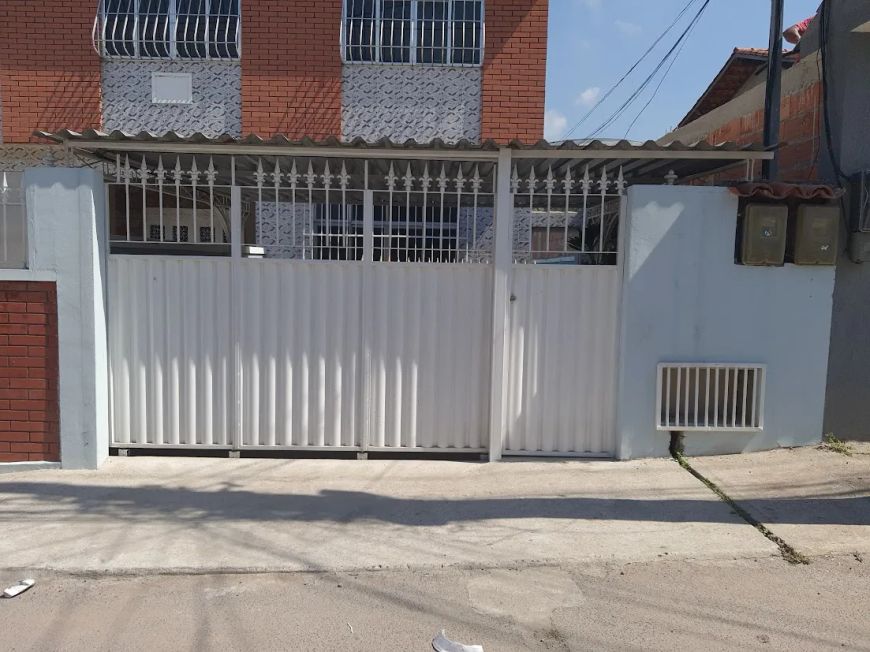 Ótima casa para venda com 174 metros quadrados no bairro Jardim Catarina - São Gonçalo - RJ.