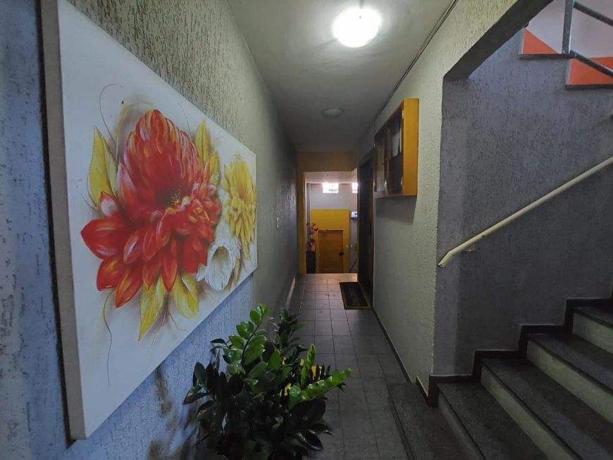 Alugo Apartamento de 02 Quartos no Arsenal