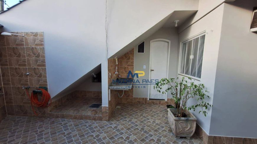 Casa com 3 dormitórios à venda por R$ 290.000,00 - Mutuá - São Gonçalo/RJ