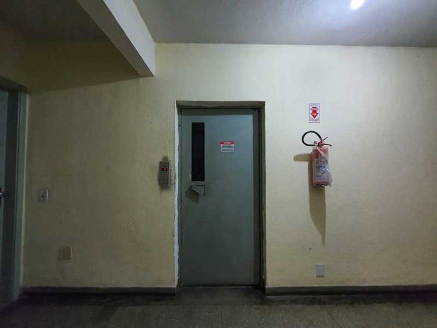 Mutondo- Rua Dr. Nilo Peçanha, 1062 - Apt. 401 - Bl. B - R 500,00