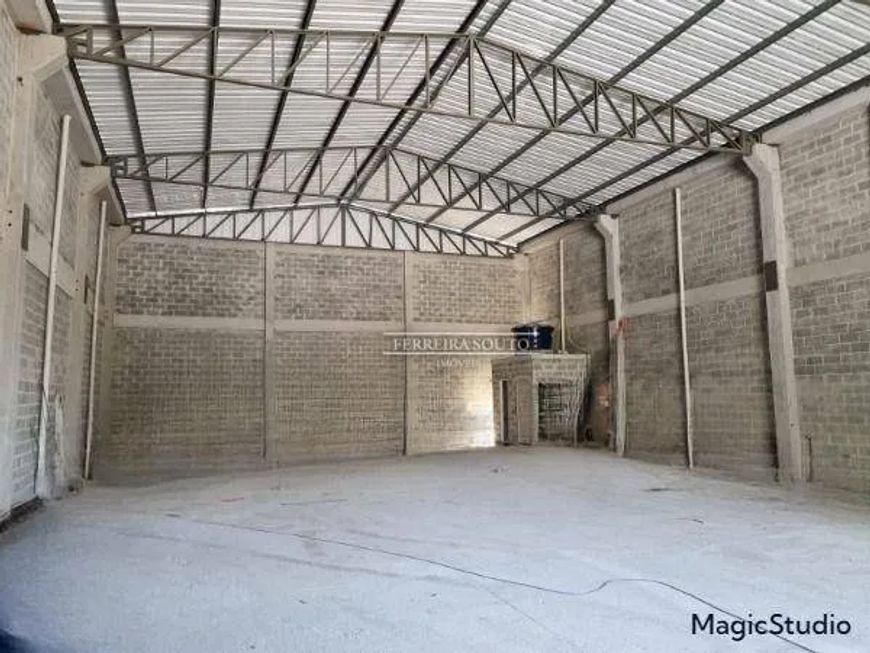 Galpão para alugar, 405 m² por R$ 14.285,00/mês - Maria Paula - São Gonçalo/RJ