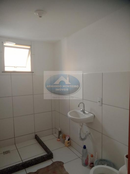 Apartamento para aluguel com 2 quartos em Monjolos - São Gonçalo - RJ