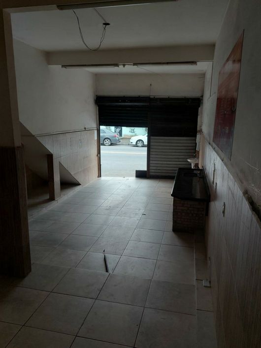 Ponto comercial/Loja/ para aluguel possui 50 metros quadrados