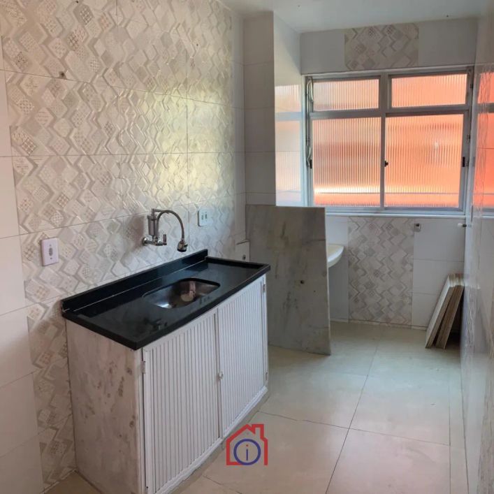 Imóvel para aluguel tem 60 metros quadrados com 2 quartos em Barro Vermelho - São Gonçalo - RJ