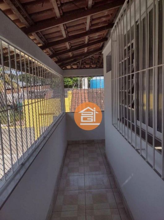 Sobrado com 1 dormitório para alugar, 40 m² por R$ 996,50/mês - Raul Veiga - São Gonçalo/RJ