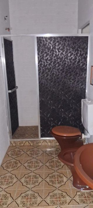 Sobrado com 2 quartos em Mutondo - São Gonçalo - RJ