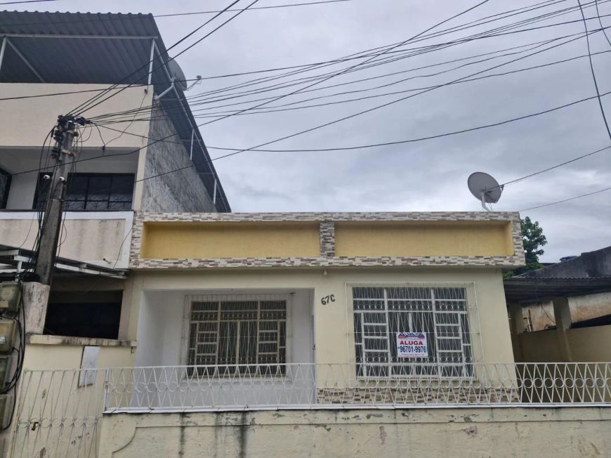 Casa para Locação em São Gonçalo, PORTO NOVO, 2 dormitórios, 1 banheiro, 1 vaga