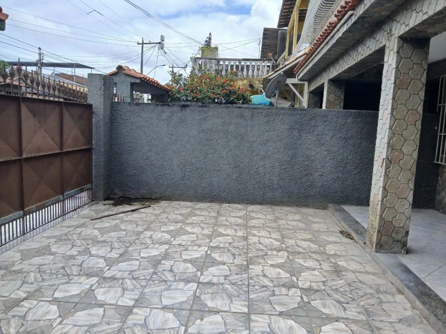 Santoro Imoveis aluga casa 2 quartos em Gradim - São Gonçalo - RJ