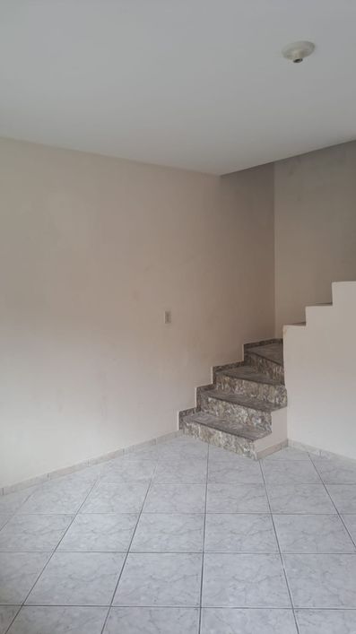 Duplex em Laranjal